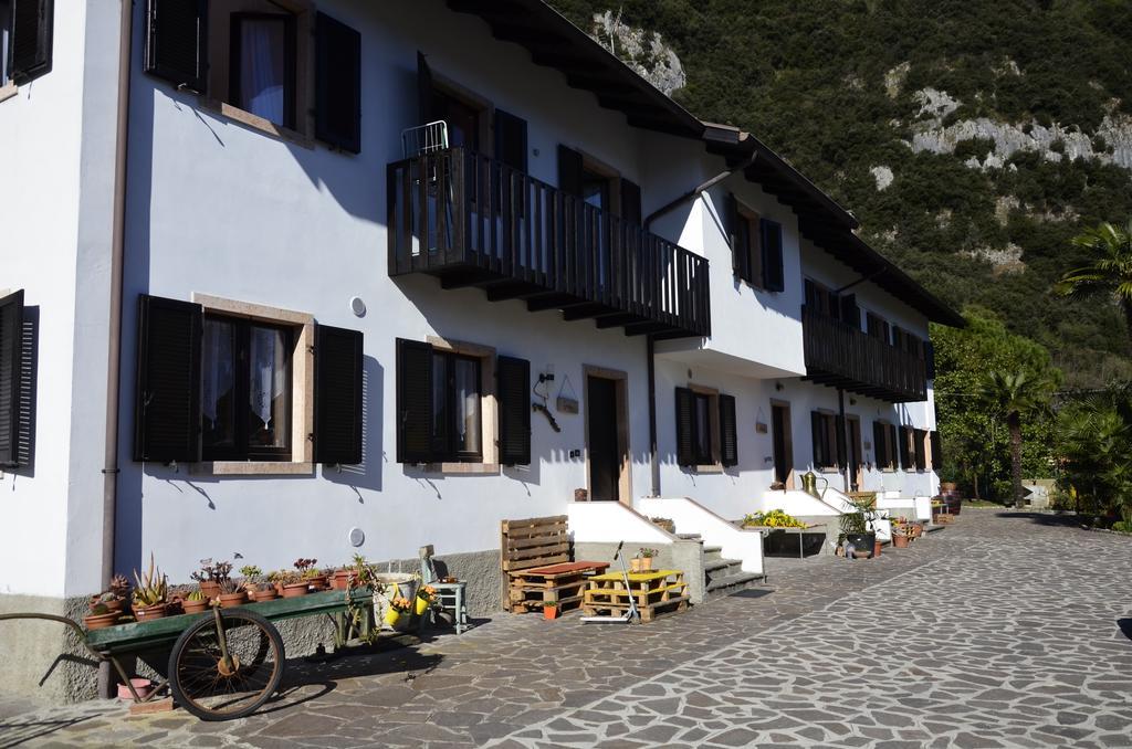 Residence Mezzosole Riva del Garda Rum bild