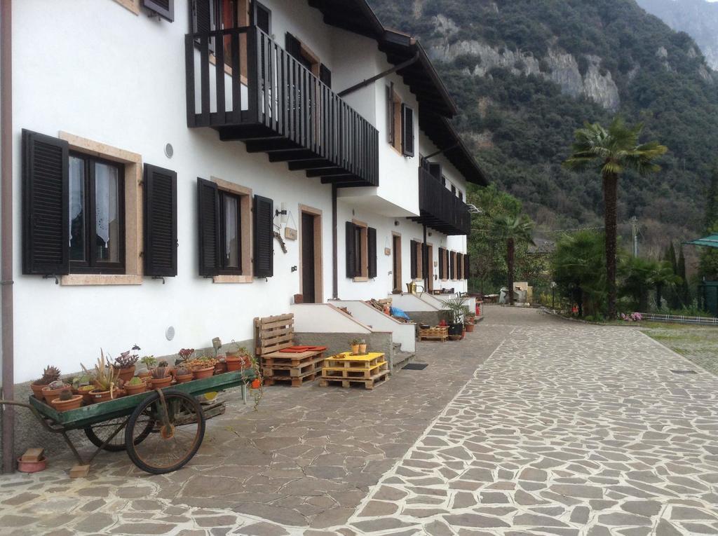 Residence Mezzosole Riva del Garda Rum bild