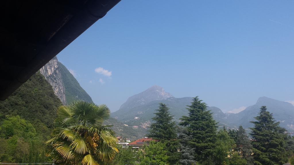 Residence Mezzosole Riva del Garda Exteriör bild